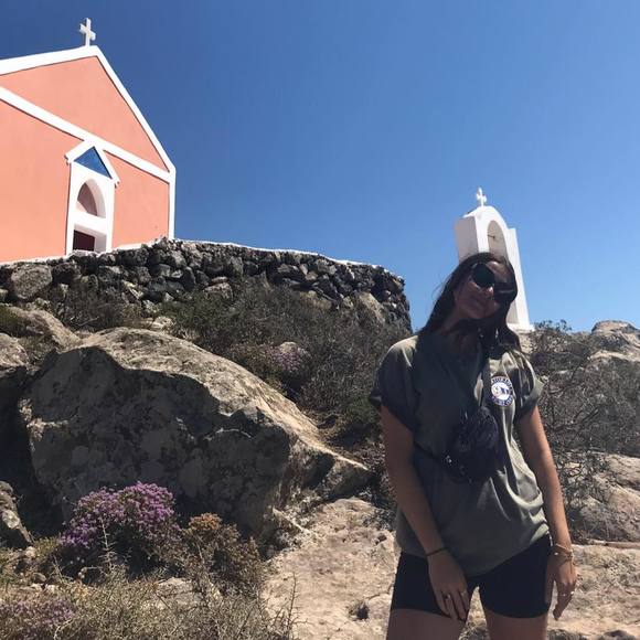 Meet your Posher, Saveria - Picture 1 of 1